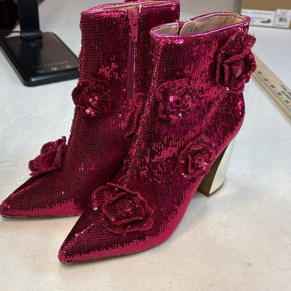 Betsey Johnson Fuchsia Sequin Ankle Boots - Picture 11 of 13